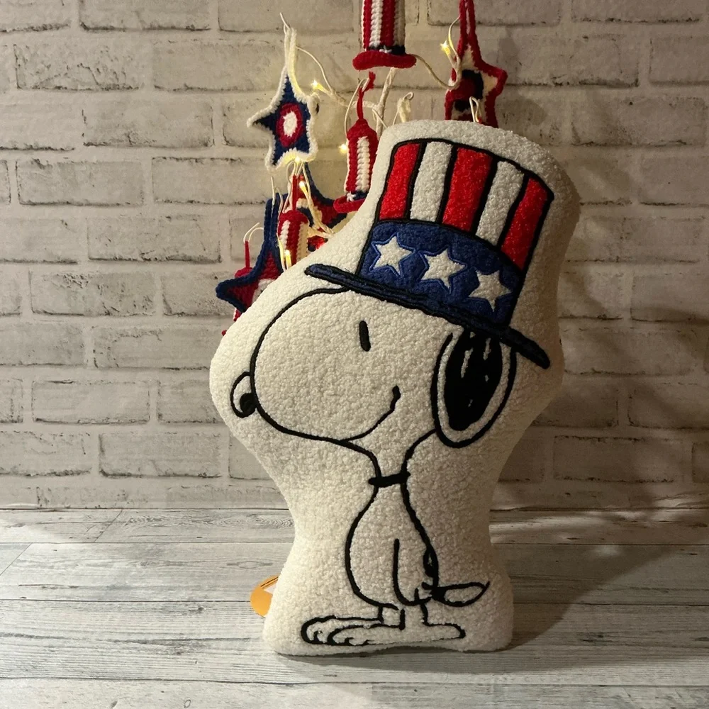 Peanuts Snoopy Wearing Uncle Sam Hat Patriotic Pillow-17” x 13”